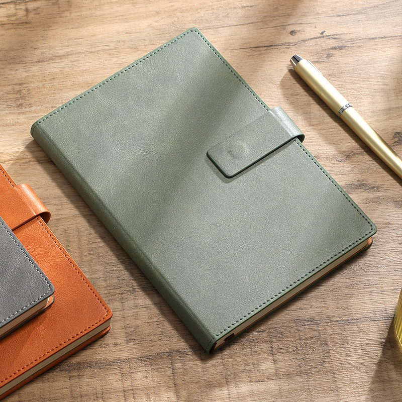 Notatnik biznesowy A5 ze skóry – Leather Work Notepad recenzja i cena